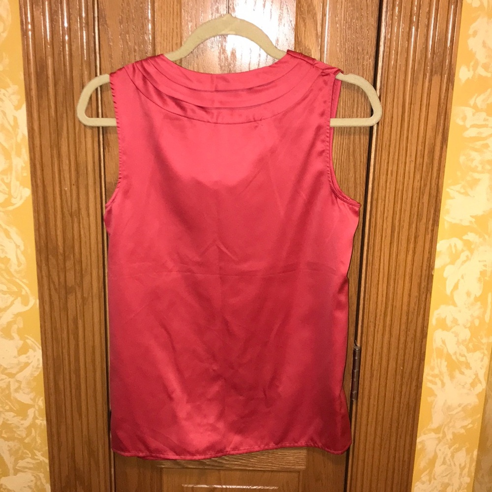 The Limited Shell - Picture 2 of 3